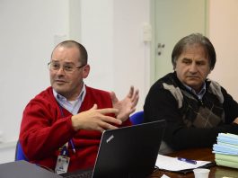 Mário Brückheimer, à esquerda, explica a necessidade da cedência para o Regional; Valmor Machado, à direita, disse que projeto não passou pelo Conselho Municipal de Saúde