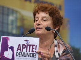 Representante da OAB-Joinville falou na Tribuna Livre para pedir apoio para campanha de combate à violência contra a mulher