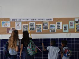 Escola Anna Maria Harger, do Guanabara, conta história de seus estudantes na Câmara Mirim