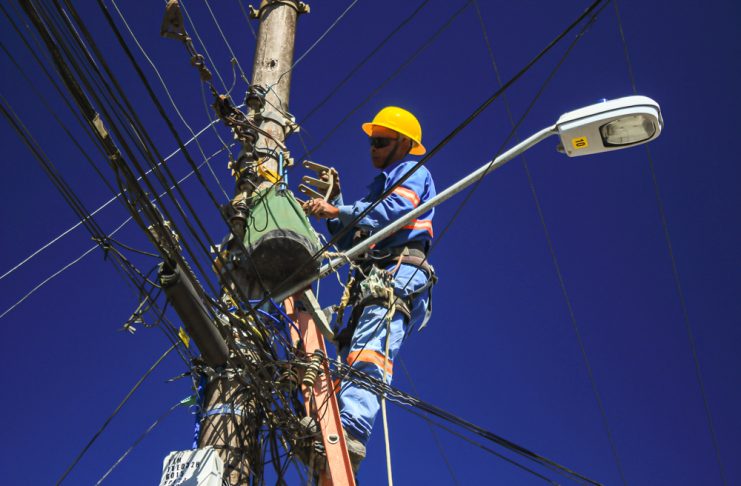 Manutenção Rede Elétrica Telefonia Iluminação